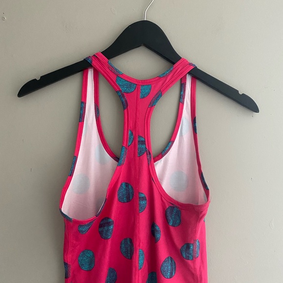 Nike womens workout tank - Size S - Picture 3 of 6